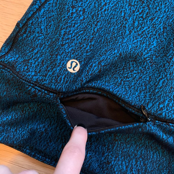 Lululemon half zip - Picture 5 of 5